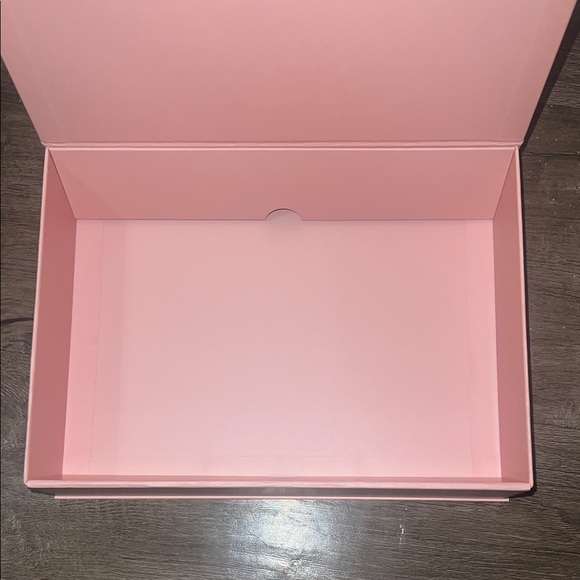 Eberjey Blush Pink Box - Picture 2 of 2